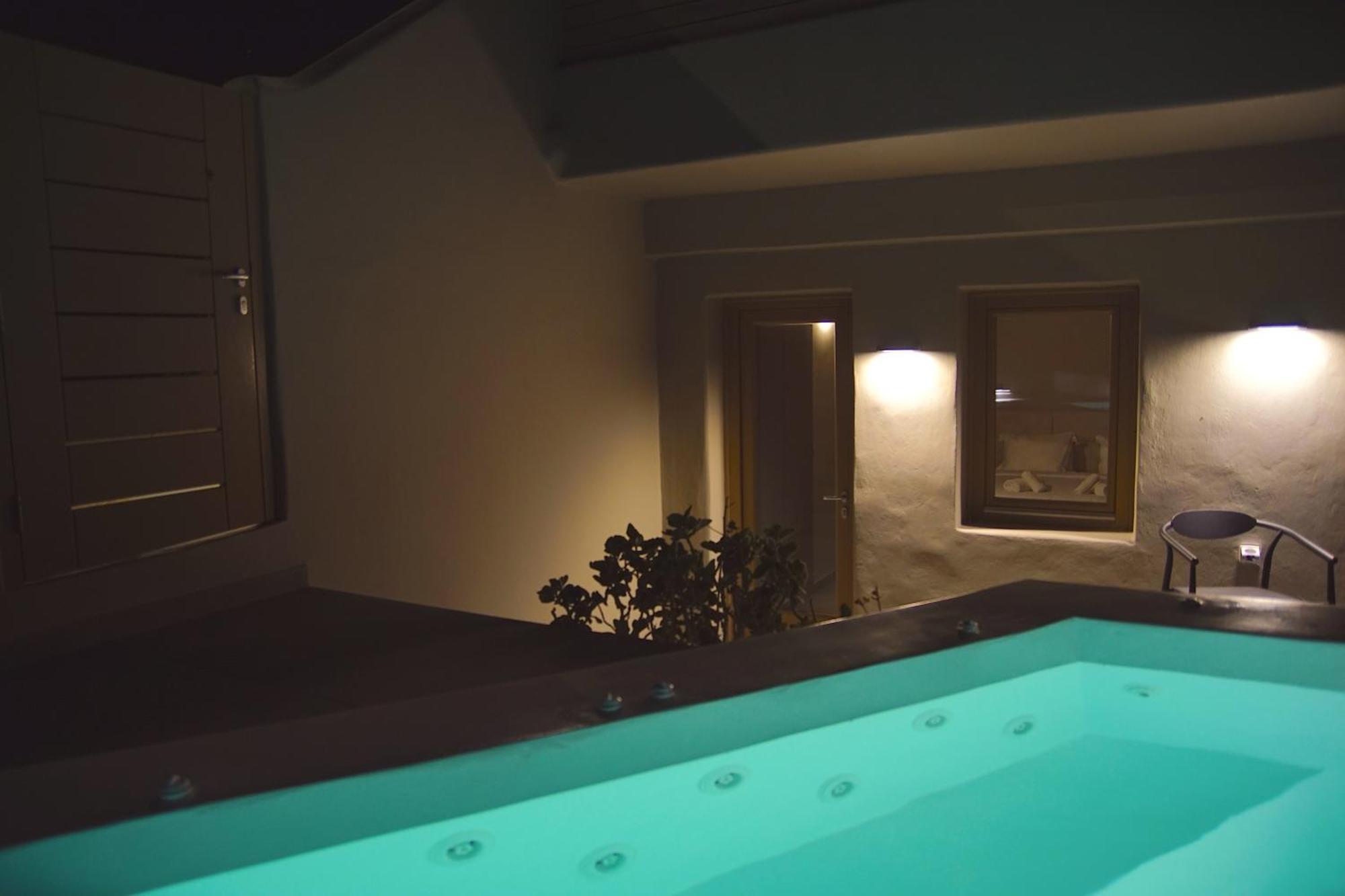 Black Diamond Suites (Adults Only) Akrotiri  Exterior photo